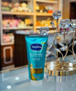 Vaseline Gluta-Hya Lotion