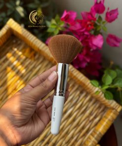 e.l.f. Total Face Brush (ই.এল.এফ. টোটাল ফেস ব্রাশ)