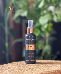 Revolution Makeup London Matte Fix Oil Control Fixing Spray