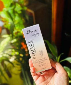 Everly Beauties Flawless Filter Perfect Skin Glow Foundation (SPF 15)