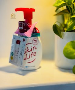 Cow Brand Skin Life Medicated Acne Care Foaming Facial Wash (Pump Bottle)
