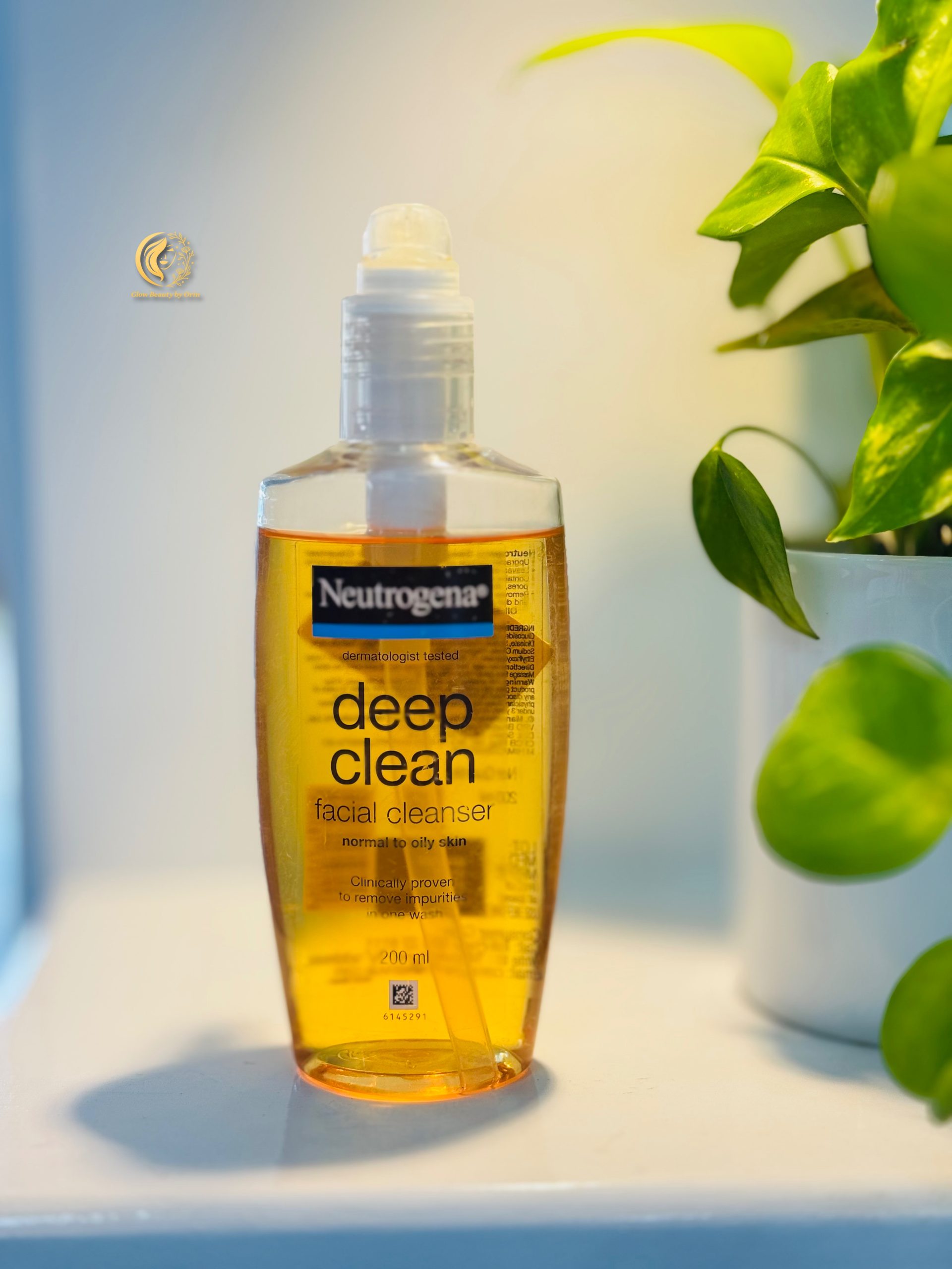 Neutrogena Deep Clean Facial Cleanser (Normal to Oily Skin) 200ml
